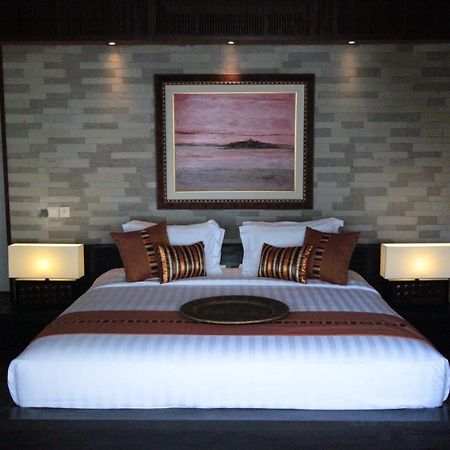 Villa Samudra Luxury Beachfront Ketewel Buitenkant foto