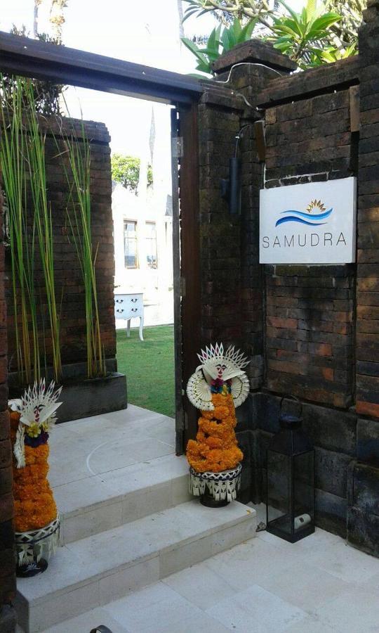 Villa Samudra Luxury Beachfront Ketewel Buitenkant foto