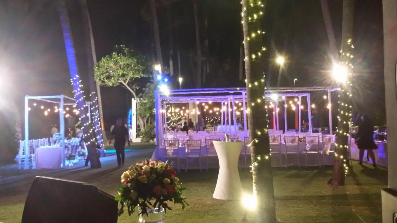 Villa Samudra Luxury Beachfront Ketewel Buitenkant foto