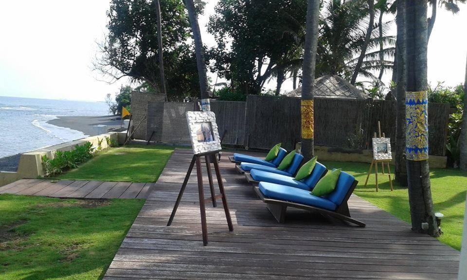 Villa Samudra Luxury Beachfront Ketewel Buitenkant foto