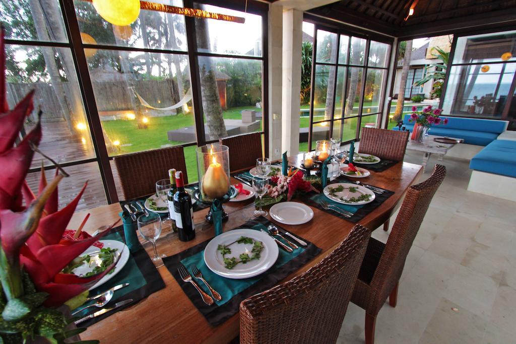Villa Samudra Luxury Beachfront Ketewel Buitenkant foto